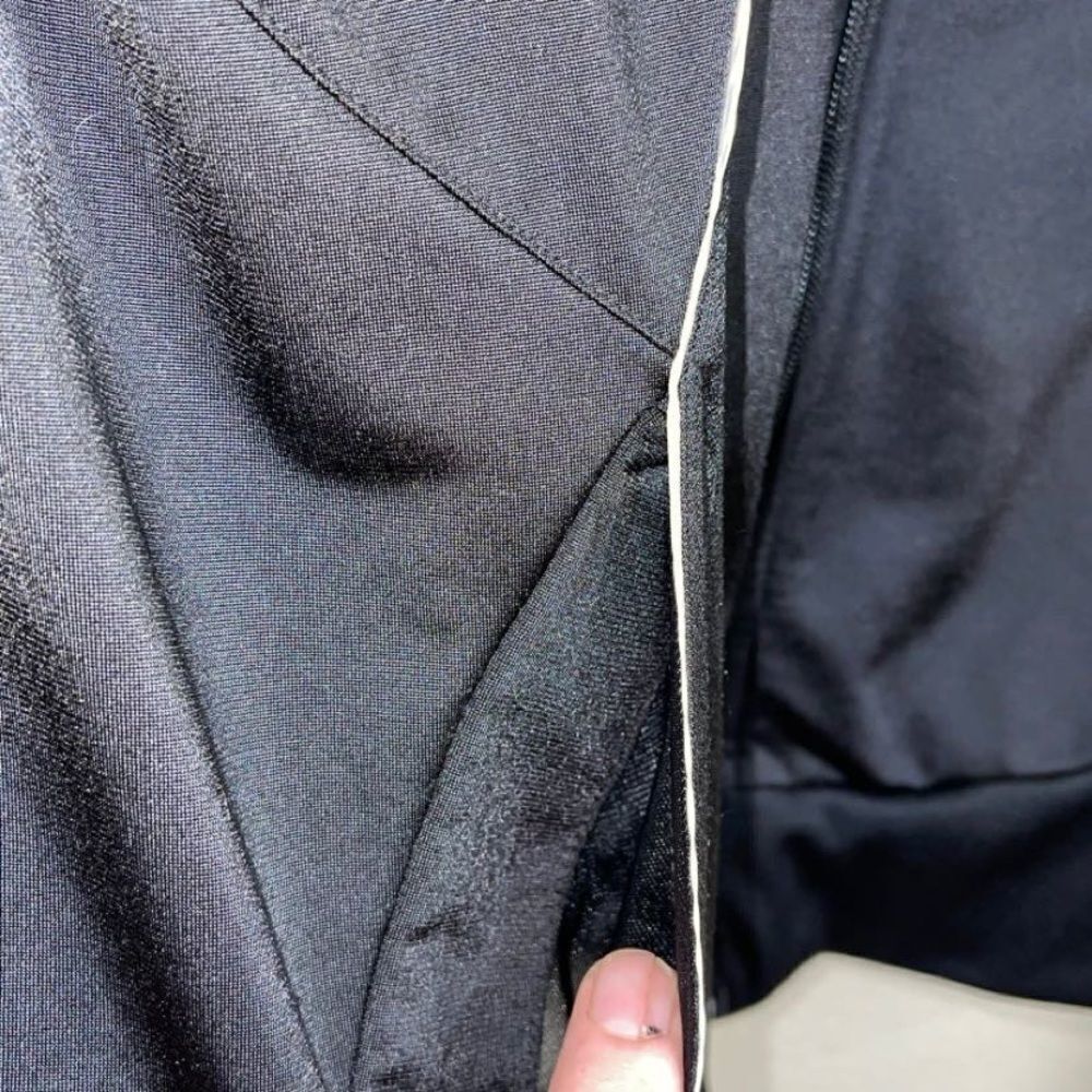 💜 Adidas  zip front jacket - Picture 3 of 9